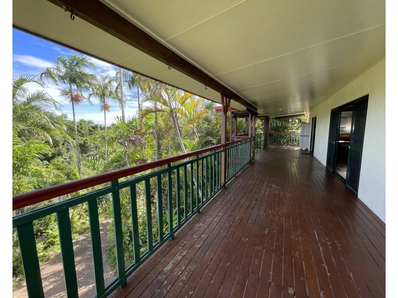 3 Carrington Dr, Wongaling Beach QLD 4852