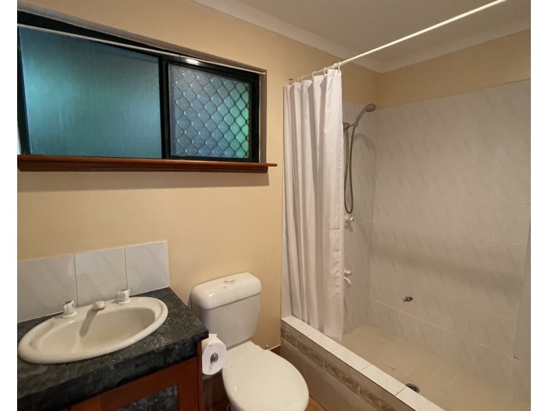 3 Carrington Dr, Wongaling Beach QLD 4852