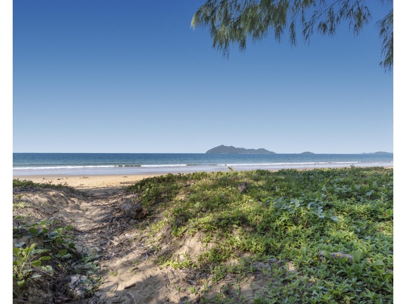 2/163 Reid Road, Wongaling Beach QLD 4852
