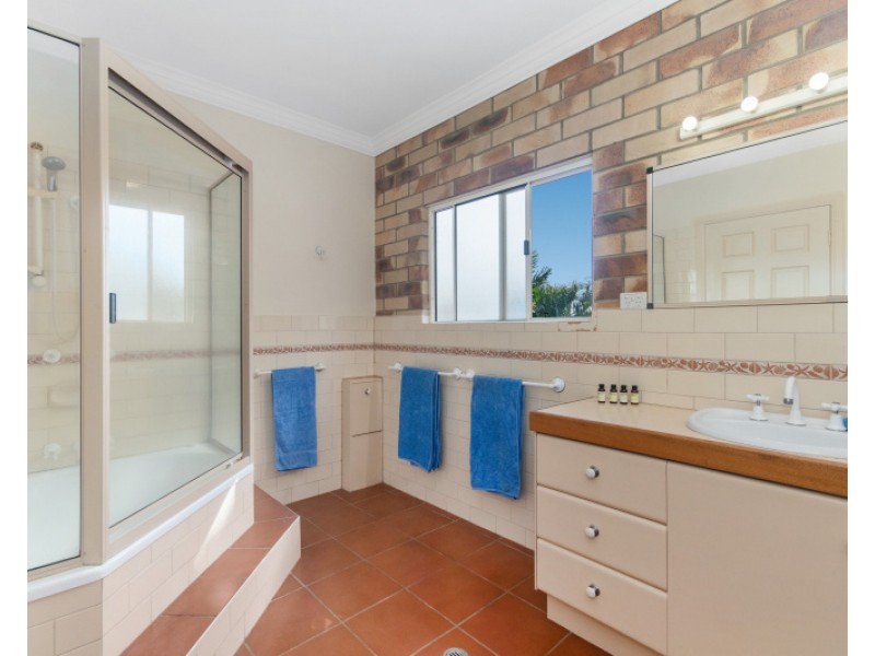 92 Porter Promenade, Mission Beach QLD 4852