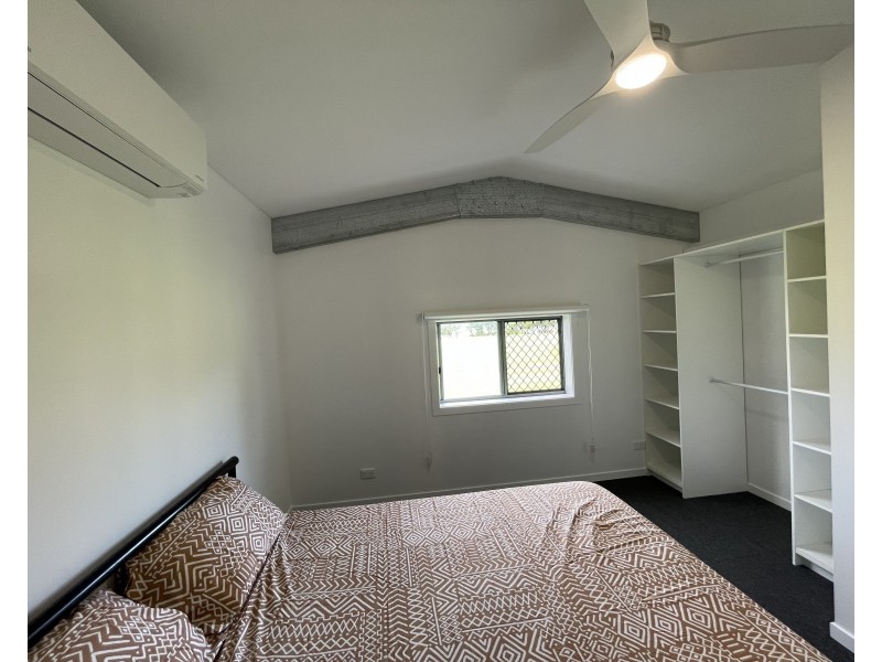 6 Seaview Ct, Wongaling Beach QLD 4852