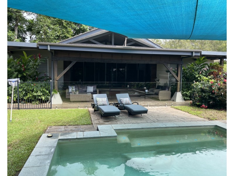 14 Lani Cl, Mission Beach QLD 4852