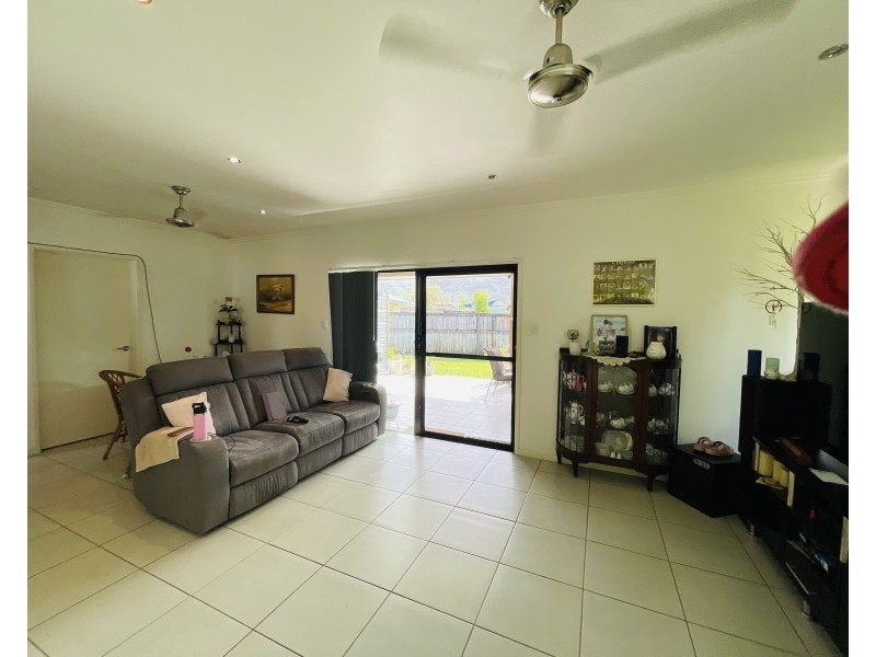 29 Glasgow Street, El Arish QLD 4855