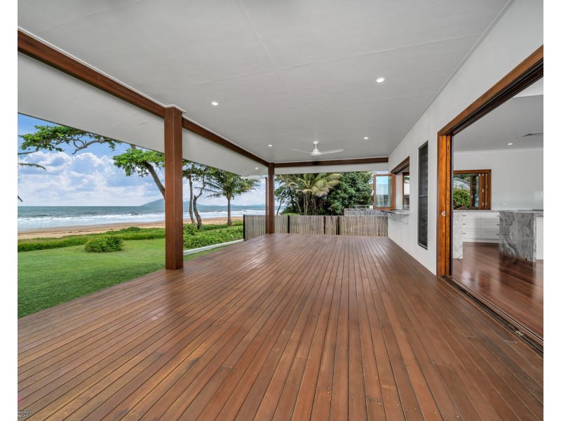 7 Conch St, Mission Beach QLD 4852