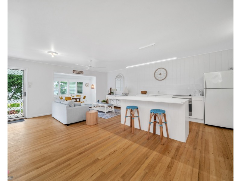 73 Banfield Pde, Wongaling Beach QLD 4852