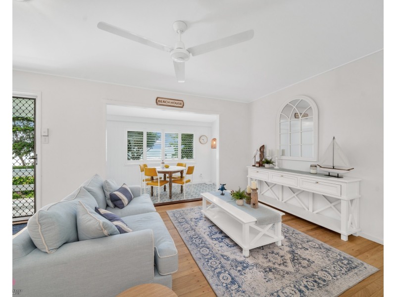 73 Banfield Pde, Wongaling Beach QLD 4852