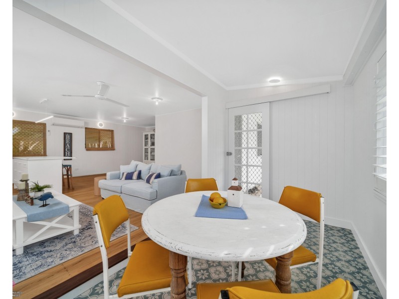 73 Banfield Pde, Wongaling Beach QLD 4852