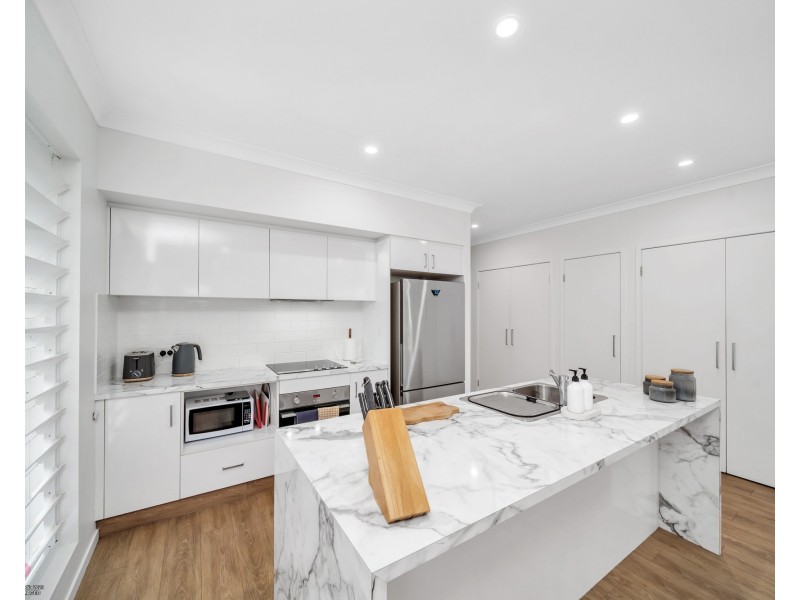 House 1/24 Southward St, Mission Beach QLD 4852