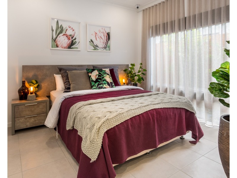 8 Reef Cl, Mission Beach QLD 4852