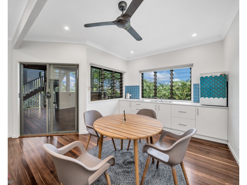 26 Mission Dr, South Mission Beach QLD 4852