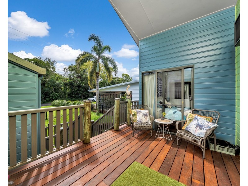 26 Mission Dr, South Mission Beach QLD 4852