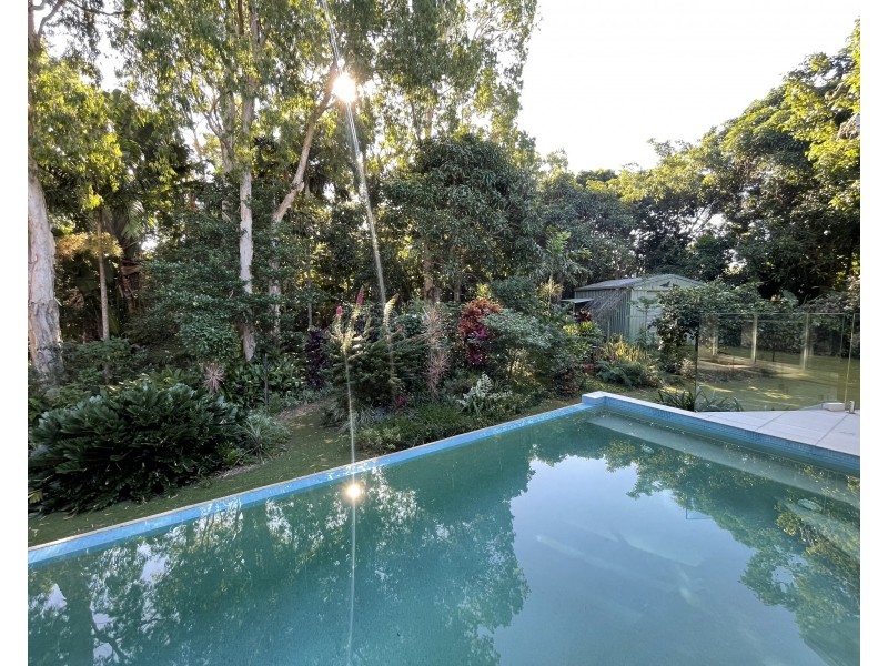4 Bunting St, Wongaling Beach QLD 4852