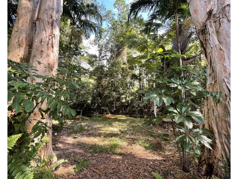 4 Bunting St, Wongaling Beach QLD 4852