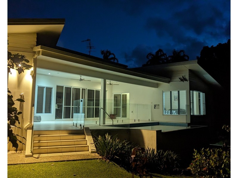 4 Bunting St, Wongaling Beach QLD 4852