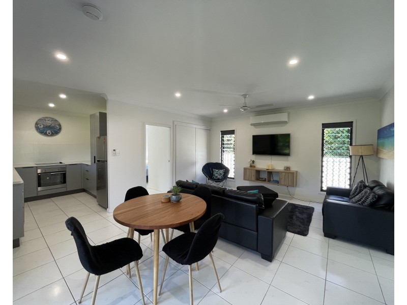 13 Sandpiper Cl, Mission Beach QLD 4852