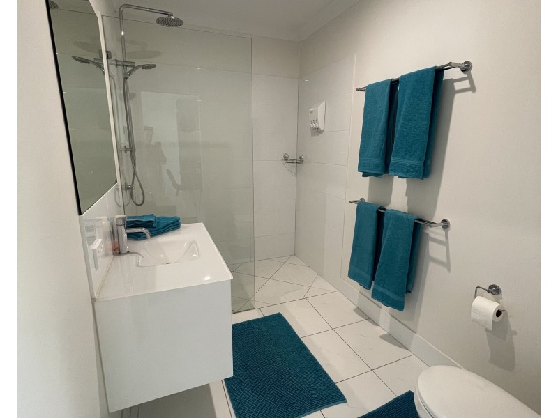 13 Sandpiper Cl, Mission Beach QLD 4852