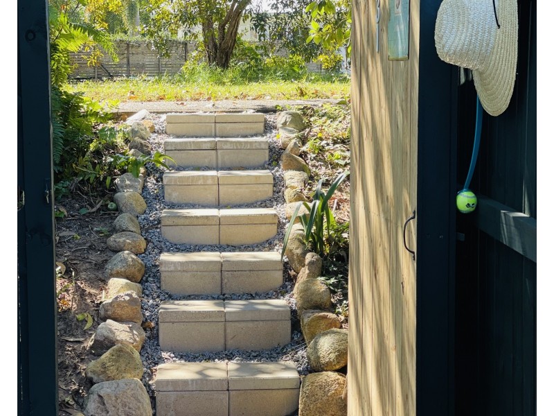 31 Kwila St, Wongaling Beach QLD 4852