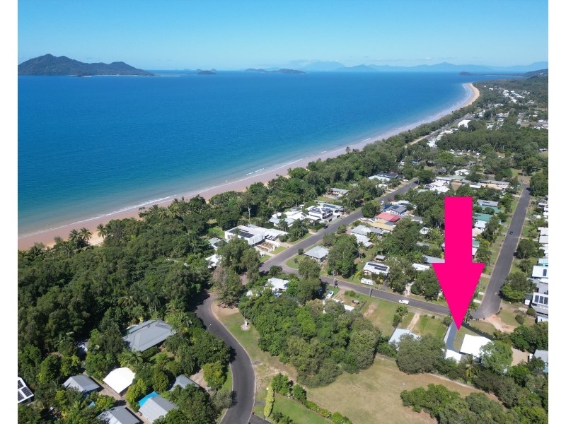 31 Kwila St, Wongaling Beach QLD 4852