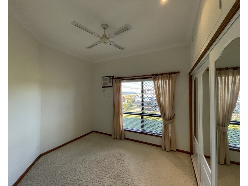 68 Keir Rd, Tully QLD 4854