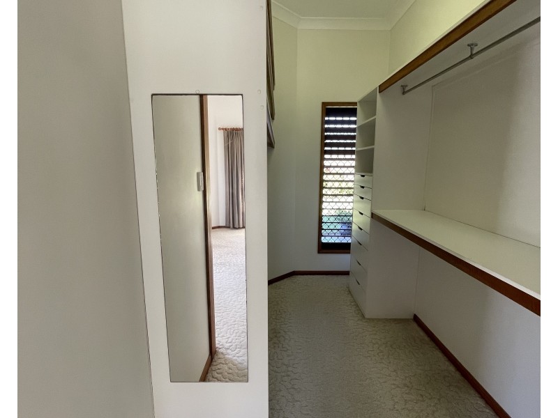 68 Keir Rd, Tully QLD 4854