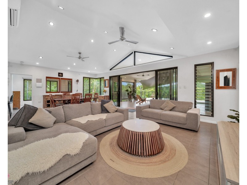 141 Banfield Road, Granadilla QLD 4855