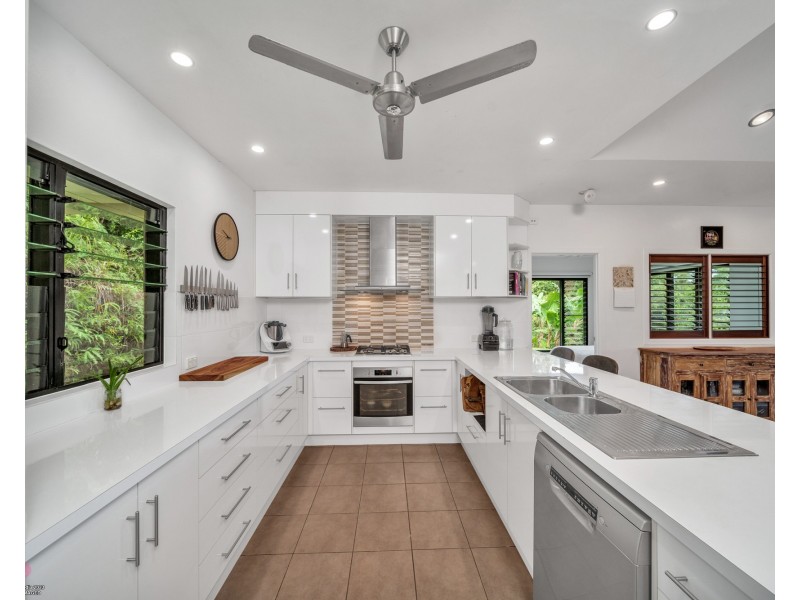 141 Banfield Road, Granadilla QLD 4855