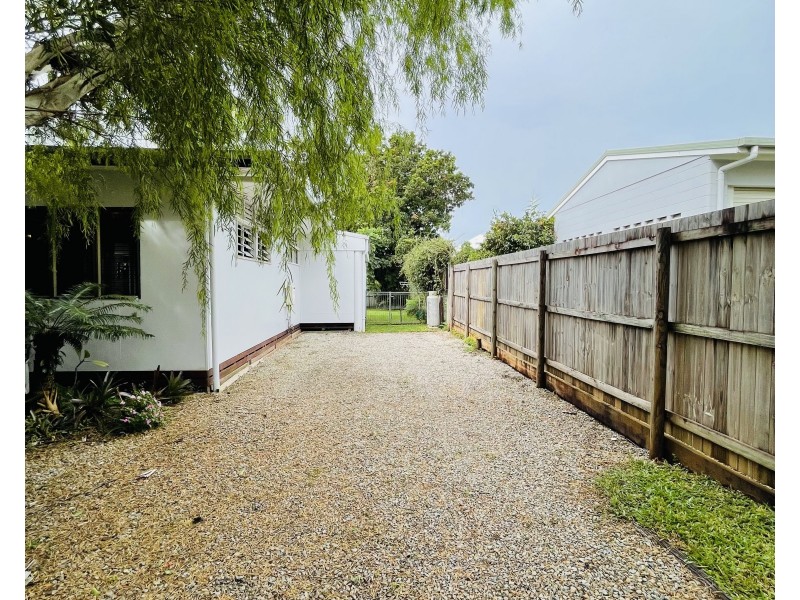 6 Jessie Lane, South Mission Beach QLD 4852