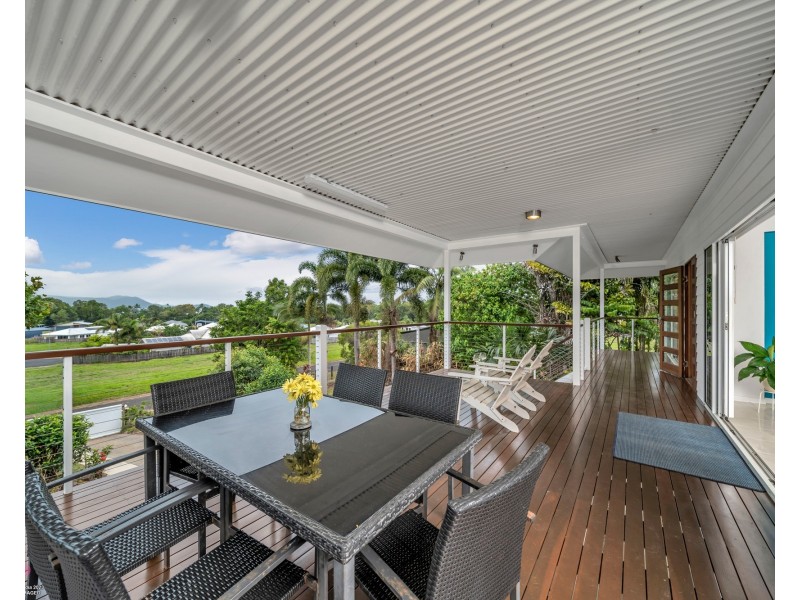 7 Genoa Ct, South Mission Beach QLD 4852