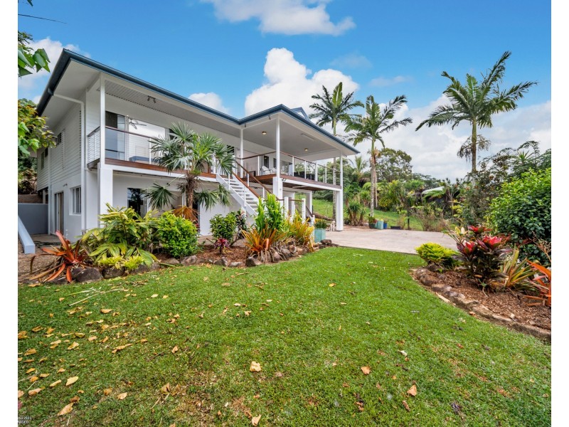 7 Genoa Ct, South Mission Beach QLD 4852