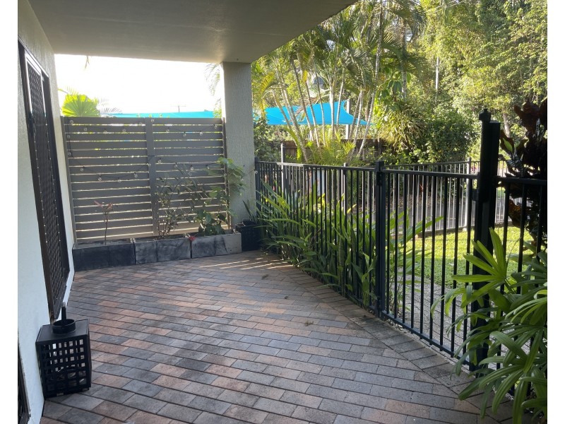 Unit 1/135 Reid Rd, Wongaling Beach QLD 4852