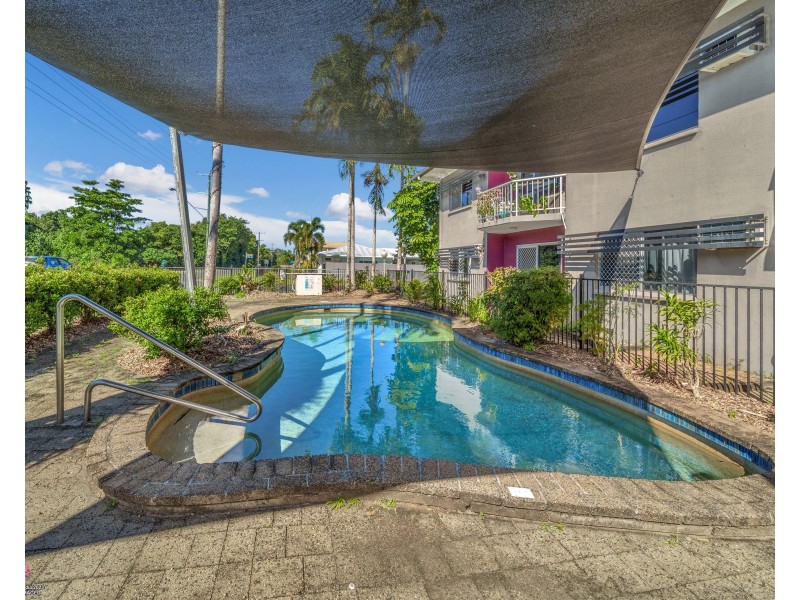 Unit 2/151-153 Reid Rd, Wongaling Beach QLD 4852