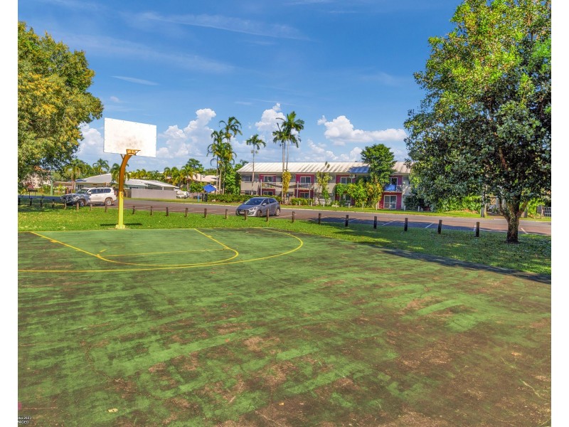 Unit 2/151-153 Reid Rd, Wongaling Beach QLD 4852