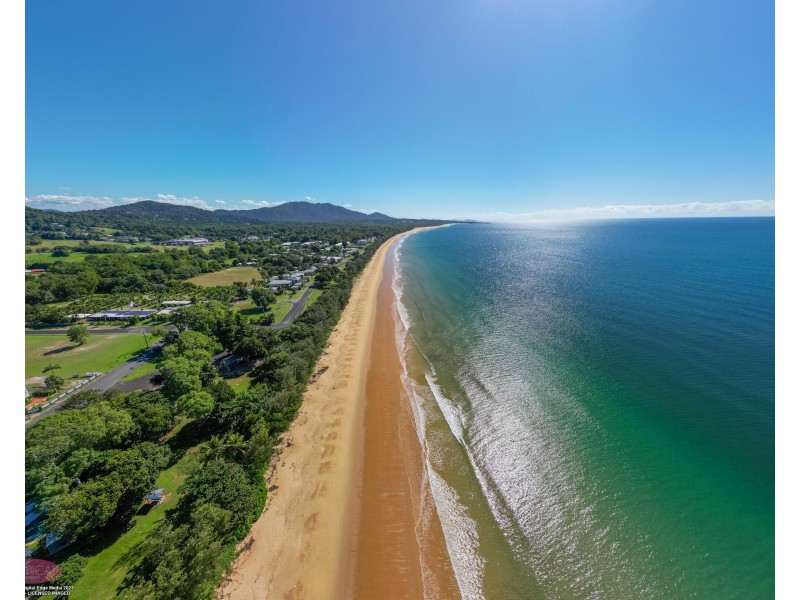 Unit 2/151-153 Reid Rd, Wongaling Beach QLD 4852