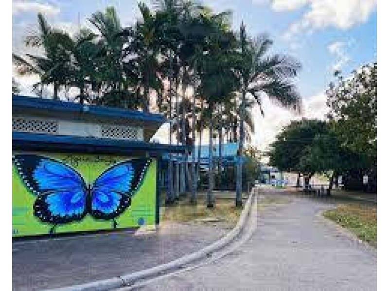 8 Endeavour Ave, Mission Beach QLD 4852