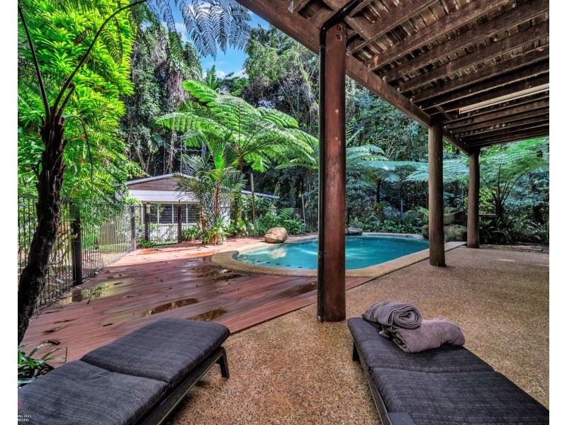 436 Bingil Bay Rd, Bingil Bay QLD 4852