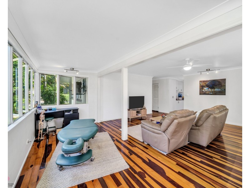 7 Webb Ct, Bingil Bay QLD 4852