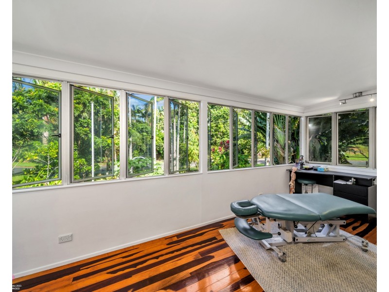 7 Webb Ct, Bingil Bay QLD 4852