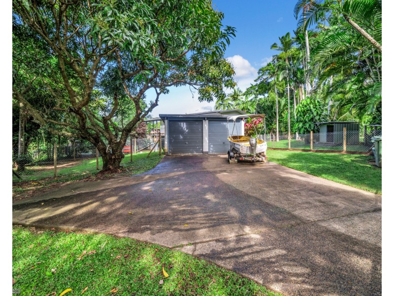 7 Webb Ct, Bingil Bay QLD 4852
