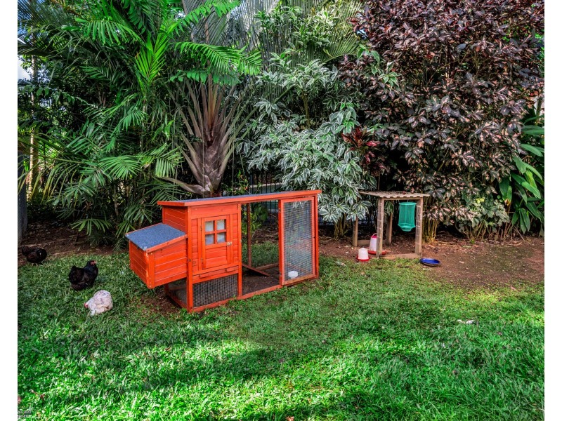 7 Webb Ct, Bingil Bay QLD 4852