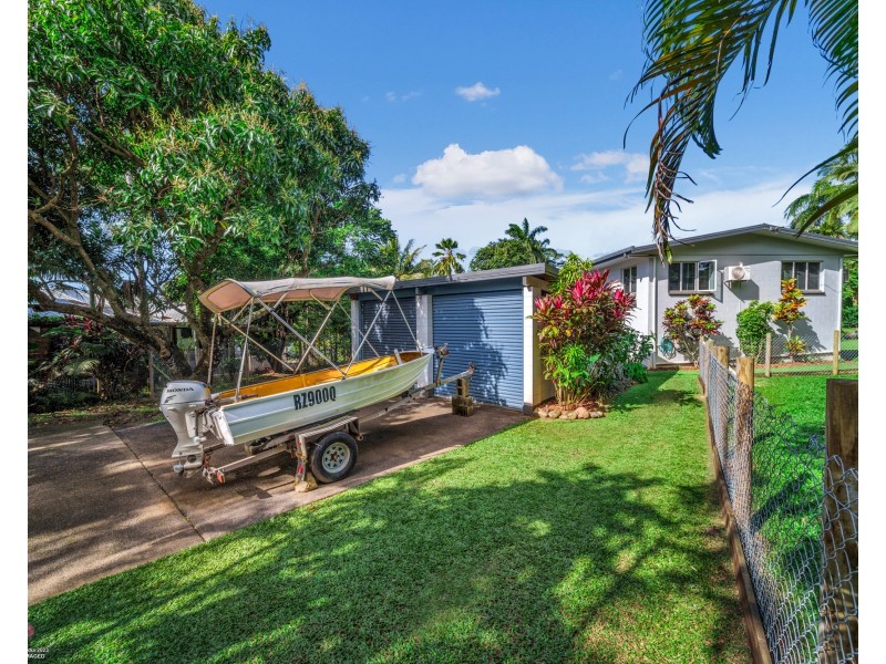7 Webb Ct, Bingil Bay QLD 4852