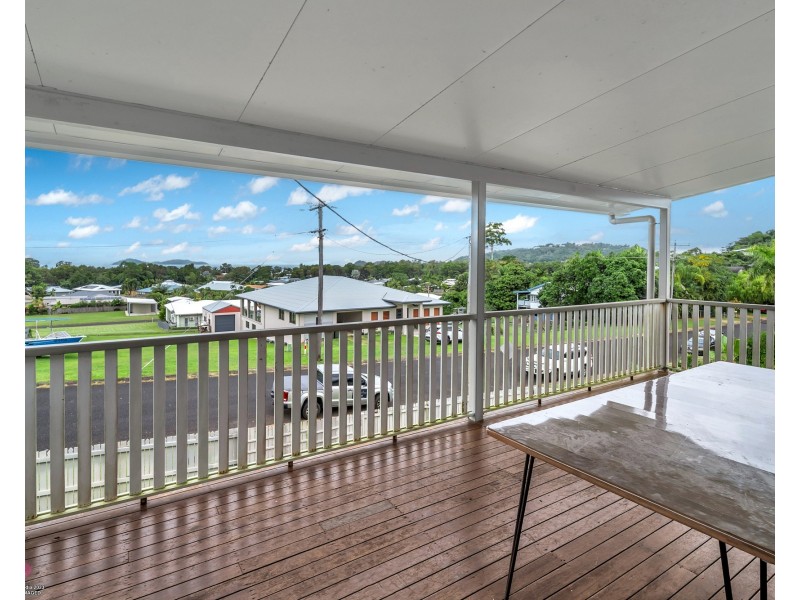 23 Admiralty Street, South Mission Beach QLD 4852