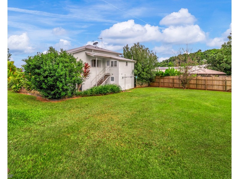 23 Admiralty Street, South Mission Beach QLD 4852