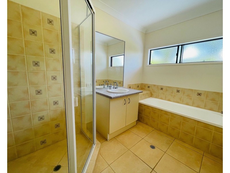 2 Wongaling Beach Rd, Wongaling Beach QLD 4852
