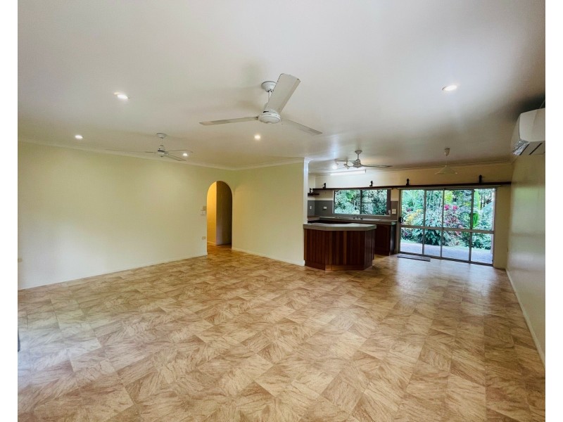 856 East Feluga Rd, East Feluga QLD 4854