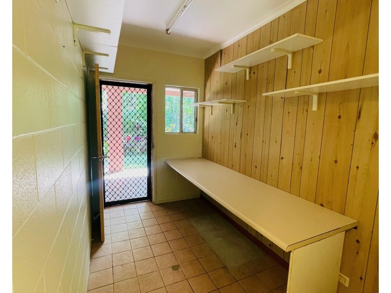 856 East Feluga Rd, East Feluga QLD 4854