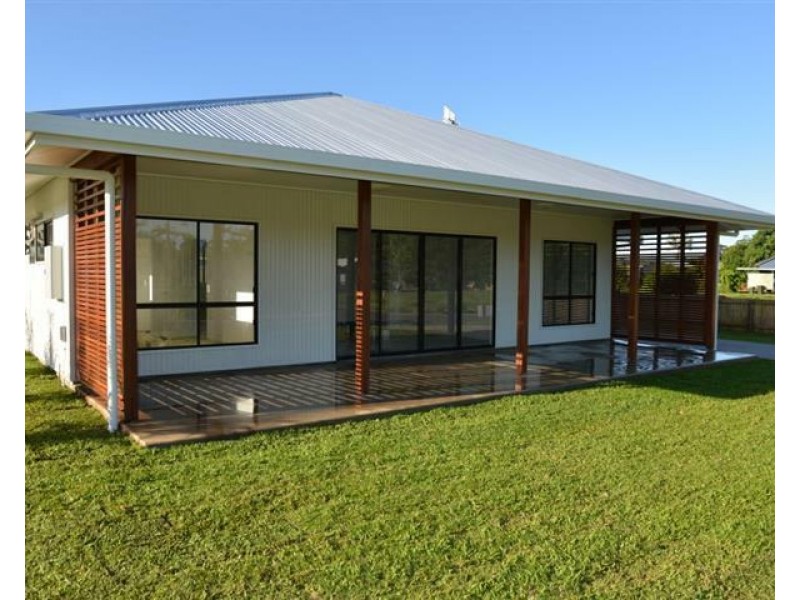 18 Casuarina Ave, Mission Beach QLD 4852