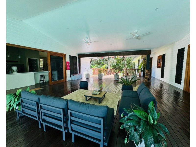 60 Mariner Dr, South Mission Beach QLD 4852