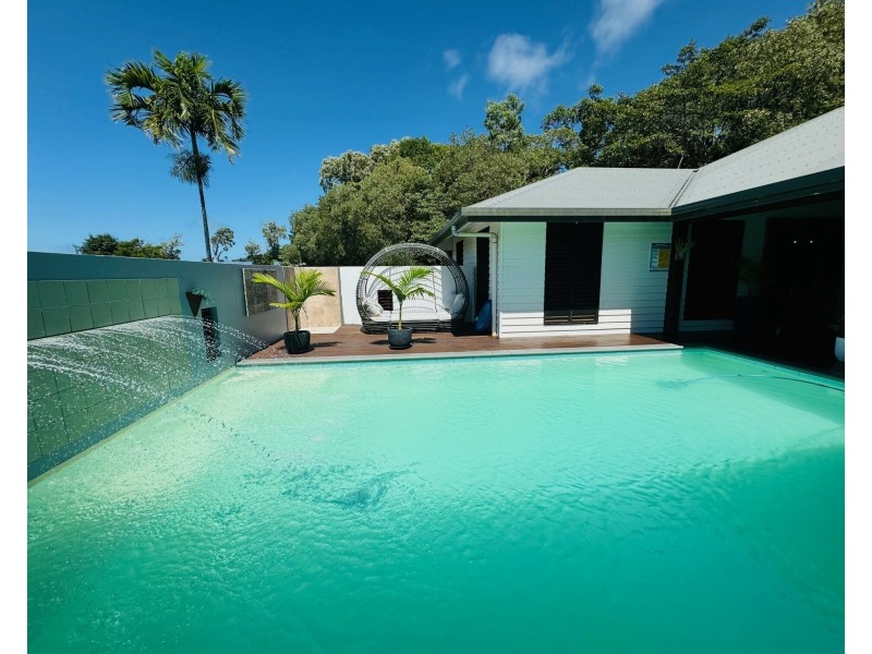 60 Mariner Dr, South Mission Beach QLD 4852