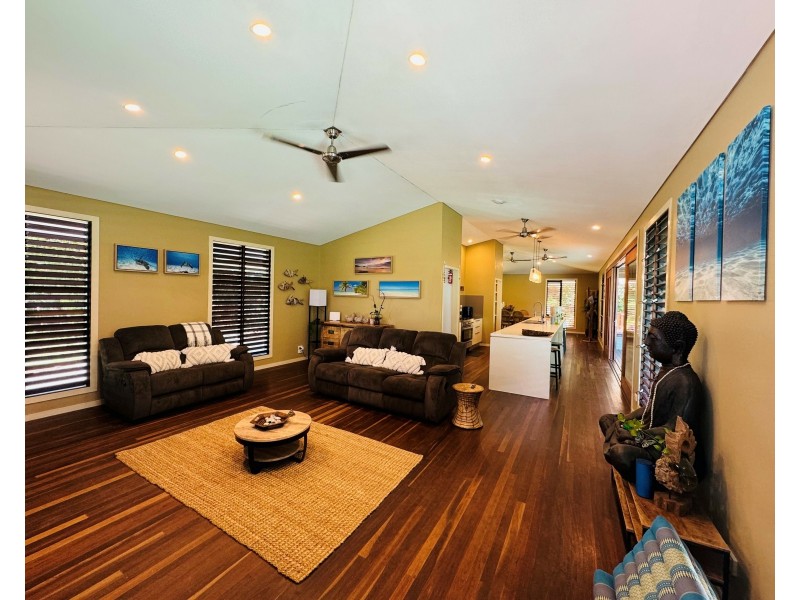60 Mariner Dr, South Mission Beach QLD 4852