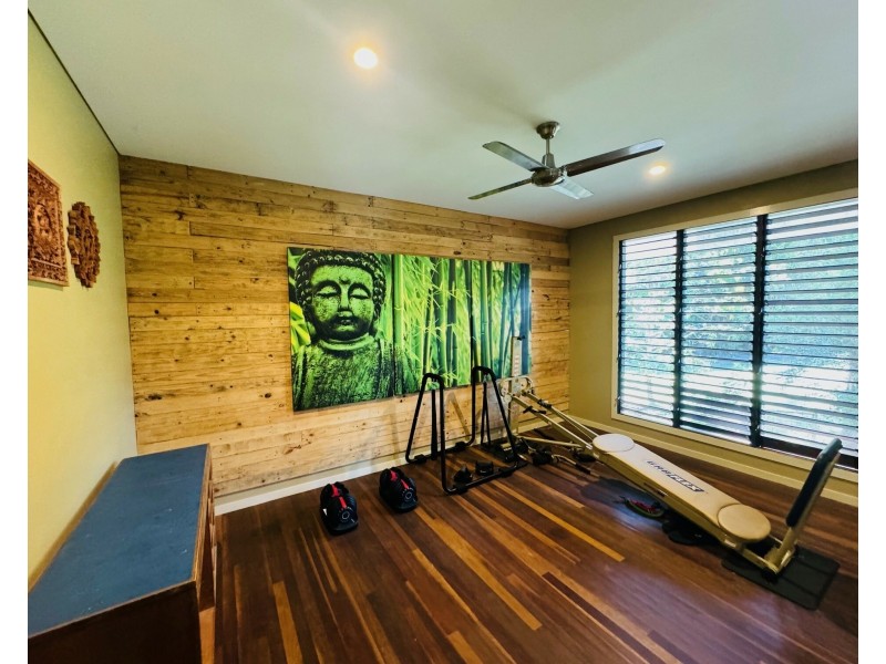 60 Mariner Dr, South Mission Beach QLD 4852